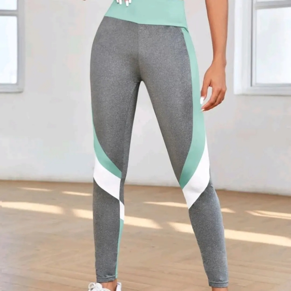 New Cut and sew wide waistband sports leggings size M